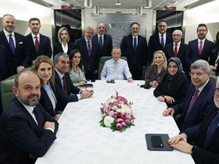 Son dakika... Cumhurbaşkanı Erdoğan: Komisyonun kararı sürecin önünü açar