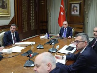 Türkiye barış için devrede Erdoğan, Ukrayna konulu Liderler Zirvesine katıldı
