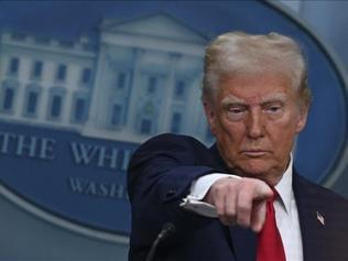 SON DAKİKA... Trumptan açıklama: İran ABDyi vuracak füze yapıyor