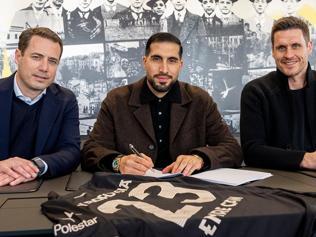 Borussia Dortmund, sözleşmesi sona erecek olan Emre Canla nikah tazeledi