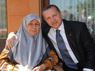Cumhurbaşkanı Erdoğandan Anneler Günü mesajı