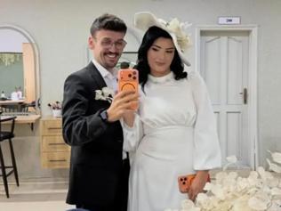 Aşklarında Kriz Çıkmıştı Hanife Gürdal ile Okan Kurt Sessiz Sedasız Evlendi