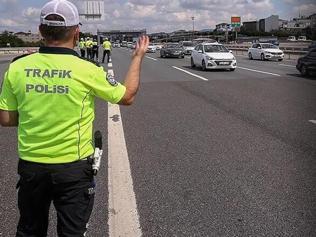 İstanbulda 29 Ekim nedeniyle bazı yollar trafiğe kapatılacak