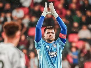 Beşiktaşta bir devir sona eriyor Ersin Destanoğlunun yeni adresi belli oldu