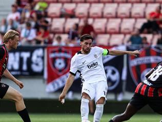 Beşiktaş, mağlubiyetle kapattı
