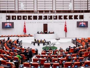 Üniversite öğrencilerine yönelik af düzenlemesi TBMM’de kabul edildi