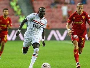 6 gollü nefes kesen maçta kazanan çıkmadı Samsunspor ve Göztepe birer puanı paylaştı