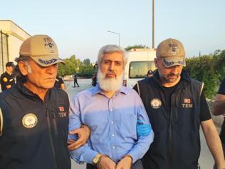 Furkan Vakfına operasyon: Alparslan Kuytul ve eşi gözaltında 5 şirkete kayyum atandı