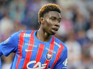 Göztepe, Fransa Ligue 3te forma giyen Bagbemayı transfer ediyor