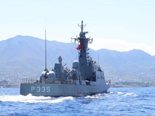 TCG Işın alabora olan geminin enkazı için taramalara başladı