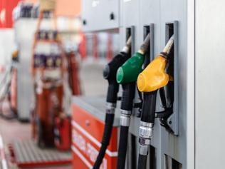 MOTORİNE ZAM GELDİ Mİ 4 Eylül Akaryakıt Fiyatları: Motorin, Benzin ve LPGde Son Durum Ne Motorine ÖTV Zammı Geldi