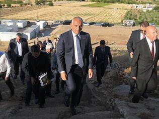 Bakan Ersoy Adıyaman’da Kommagene’nin kadim kenti Perre’de çalışmalar sürüyor