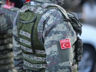 Türkler bize ulaşmanın yolunu bulur