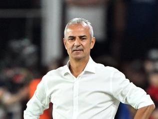 SON DAKİKA | Fenerbahçede İsmail Kartal, istifa etti