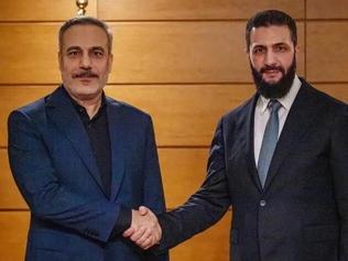 SON DAKİKA HABERİ: Dışişleri Bakanı Hakan Fidan, Şara ile görüştü