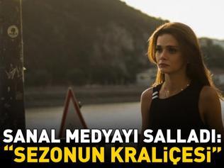 Uzak Şehirin Alya’sı Sinem Ünsaldan Budapeşte’ pozu Sezonun kraliçesi