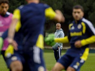 Fenerbahçe, Aston Villa maçının son antrenmanını gerçekleştirdi