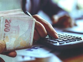 Bankacılık sektörünün kredi hacmi 28,6 trilyon liraya geriledi