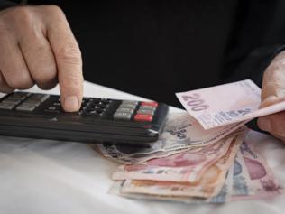 Ocak zammında kritik eşik: Emekliyi memnun edecek formül ne