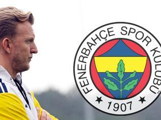  Dirk Kuyt…
