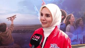 Bakan Göktaş, anne ve gençlere verilen destekleri anlattı