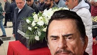 Usta Sanatçı Alpay Son Yolculuğuna Uğurlanıyor