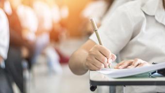 Depremzede öğrenciye eğitim desteği