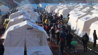 Deprem bölgesinde seçim incelemesi