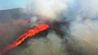 CNN TÜRK ekibi Rodostaki yangını havadan görüntüledi