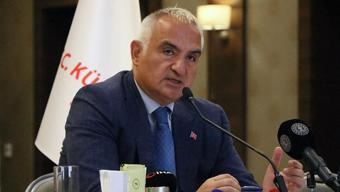 Bakan Ersoy: Türkiye turizmde rekorlar kırıyor