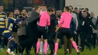 Hakeme saldırının cezası ne olacak Faruk Koca ve 2 şüpheliyi yargılamada ne bekliyor
