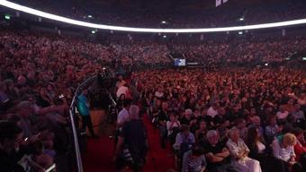 Tel Avivde dev gösteri Binlerce Müslüman, Yahudi, Hristiyan bir arada...