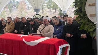 Kurtulmalarına rağmen yardıma koştular Boludaki otele yeniden dönen iki arkadaş öldü...