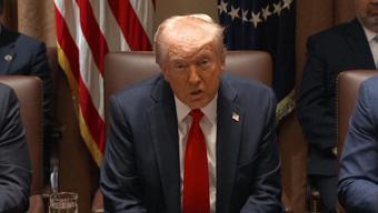 Trump ilk Kabine toplantısında Muskı övdü