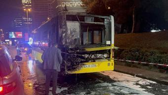 İstanbulda özel halk otobüsü alev aldı