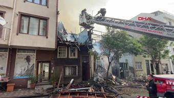 Kocaelinde iki ev alev alev yandı… Facianın eşiğinden dönüldü