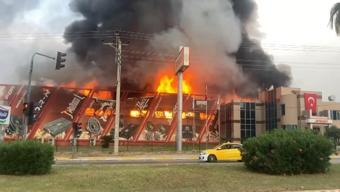 SON DAKİKA... Mersinde fabrikada yangın