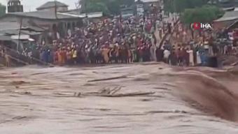 Nijeryada sel can aldı: En az 117 ölü