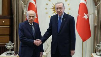 SON DAKİKA... Cumhurbaşkanı Erdoğan, MHP lideri Bahçeliyi kabul etti