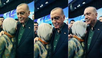 Emine Erdoğanı duygulandıran anlar... Cumhurbaşkanı, konuşmasından sonra eşine sarıldı