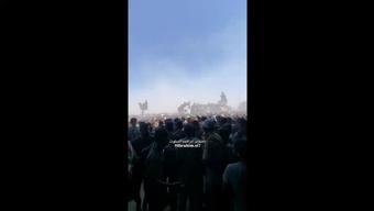 Gazze’de Yardım Tırlarına Akın: Kitlesel Açlık Krizinin Boyutunu Gözler Önüne Seren Görüntüler