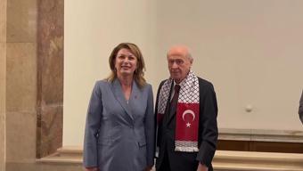 CHPden Asu Kayaya, Devlet Bahçeli tepkisi Dikkat çeken sohbet, siyasetin gündeminden düşmüyor...