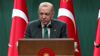 SON DAKİKA HABERİ: Cumhurbaşkanı Erdoğandan Özgür Özele sert sözler: Avrupa kapılarında sabahlıyor