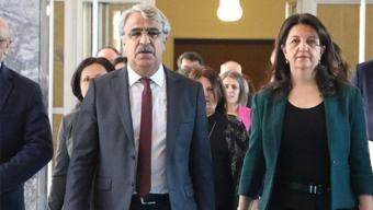 SON DAKİKA... DEM Parti heyeti İmralıya hareket etti