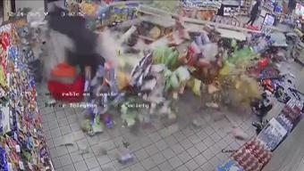 Bu bir patlama anı değil, SOYGUN görüntüsü ABD’de film sahnelerini aratmayan hırsızlık Akılalmaz yöntemle ATMyi çaldılar...