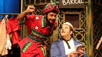 SDT Geçmiş Zaman Olur ki oyununu sahneleyecek