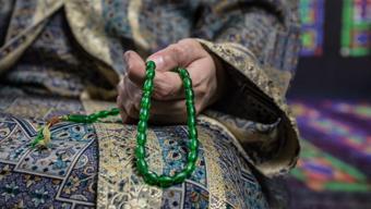 Tesbih namazı nasıl kılınır Tesbih namazı kaç rekat