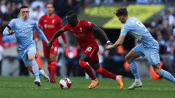 5 gollü maçta Liverpool, Manchester Cityyi devirdi