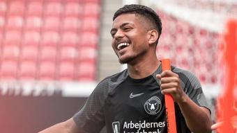 Evander transferinde son durum