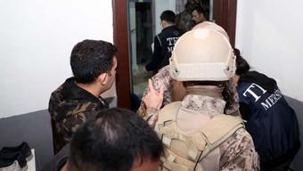 Mersinde PKK ve DEAŞa şafak operasyonu: 13  gözaltı